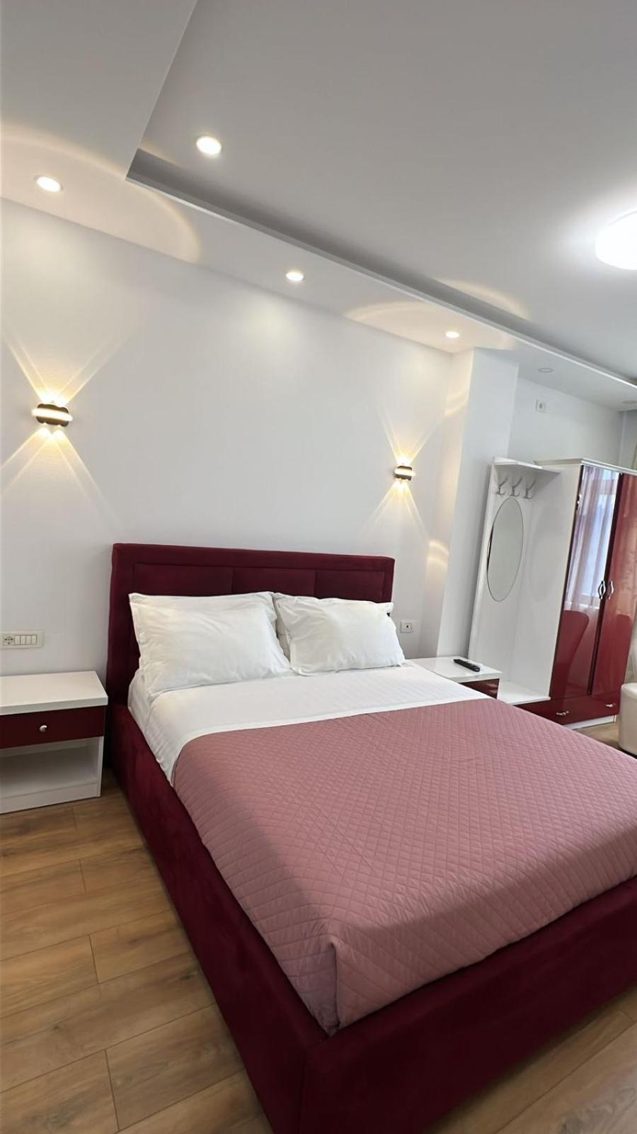 Hotel Arberia Тирана Экстерьер фото