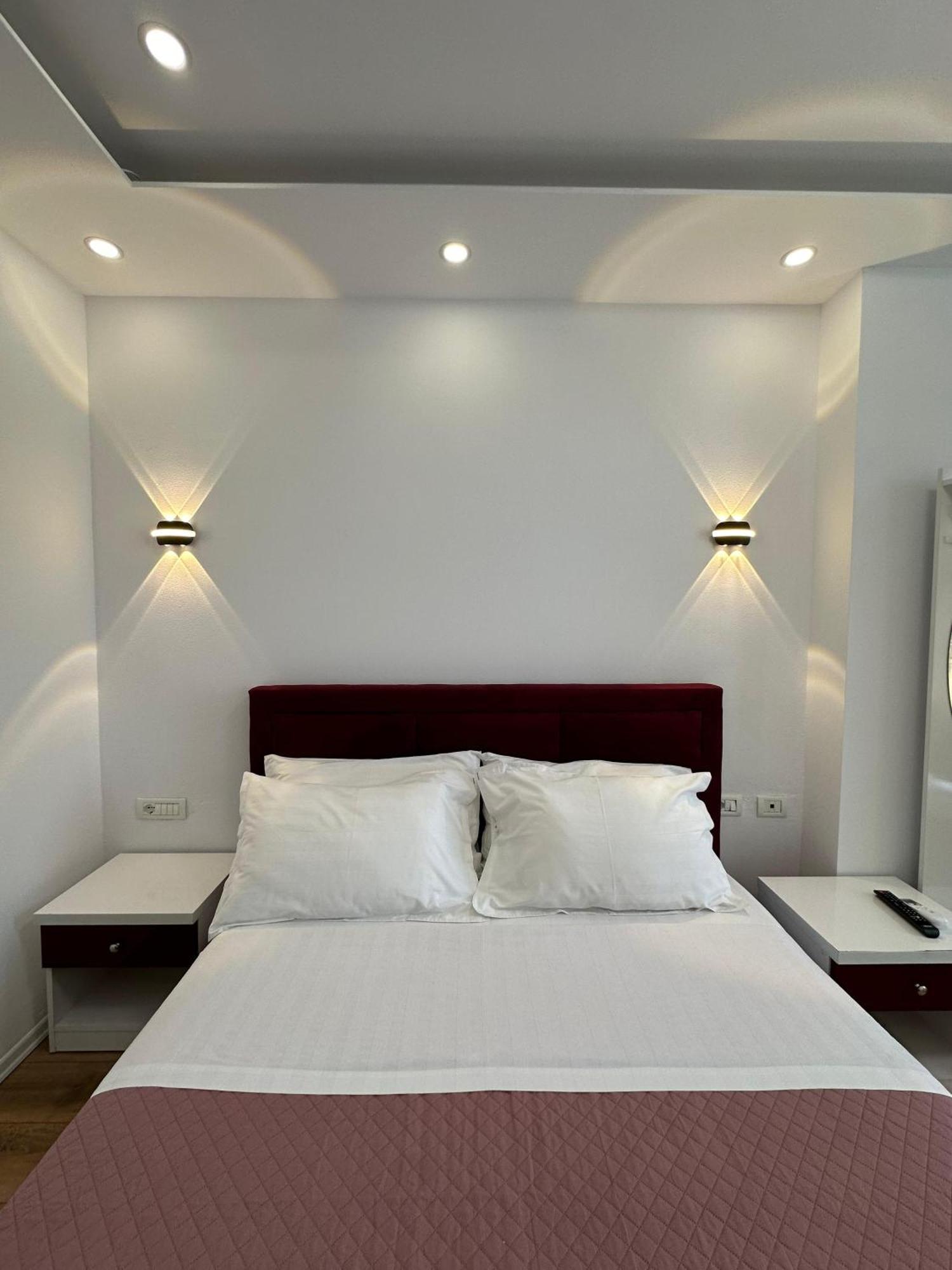 Hotel Arberia Тирана Экстерьер фото